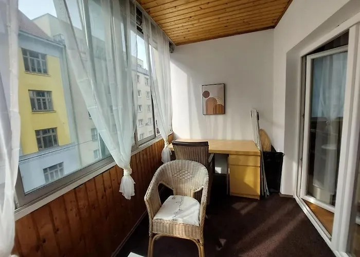 Апартаменти Modern 3 Bedroom